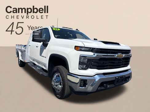 Used 2024 Chevrolet Silverado 3500 LT w/ Convenience Package AWD/4WD image 8