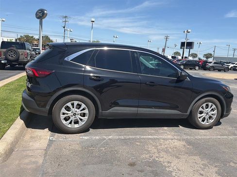 Used 2023 Ford Escape Active image 50