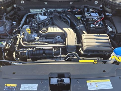 New 2026 Volkswagen Taos SE AWD/4WD image 23