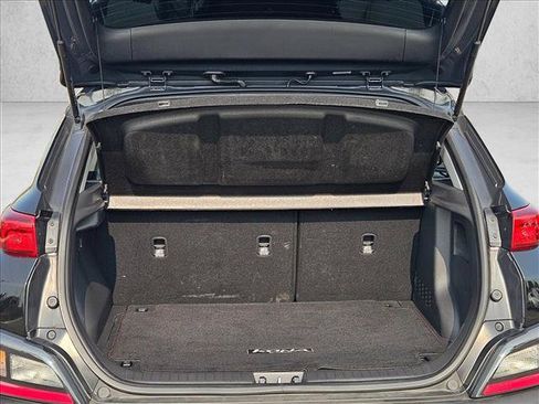 Used 2022 Hyundai Kona SEL FWD image 6