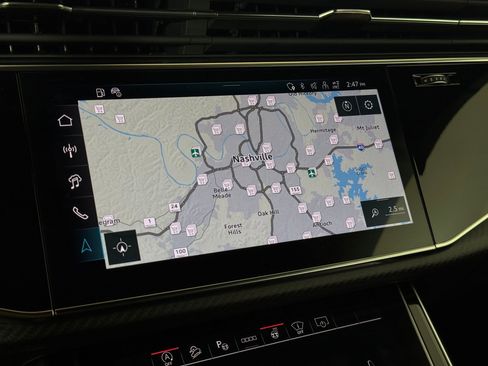 Used 2026 Audi Q8 Prestige w/ Prestige Package image 28