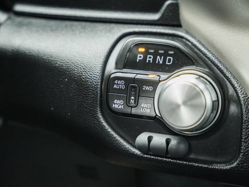 Used 2022 RAM 1500 Laramie AWD/4WD image 27