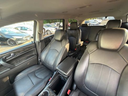 Used 2013 Buick Enclave Leather AWD/4WD image 24