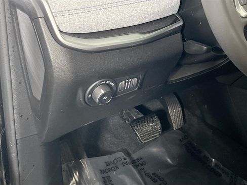 Used 2022 Jeep Compass Latitude AWD/4WD image 10