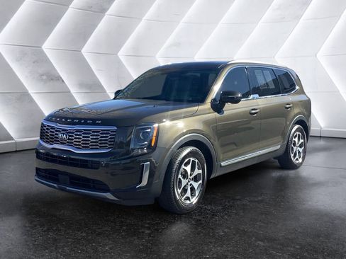 Used 2021 Kia Telluride EX image 3