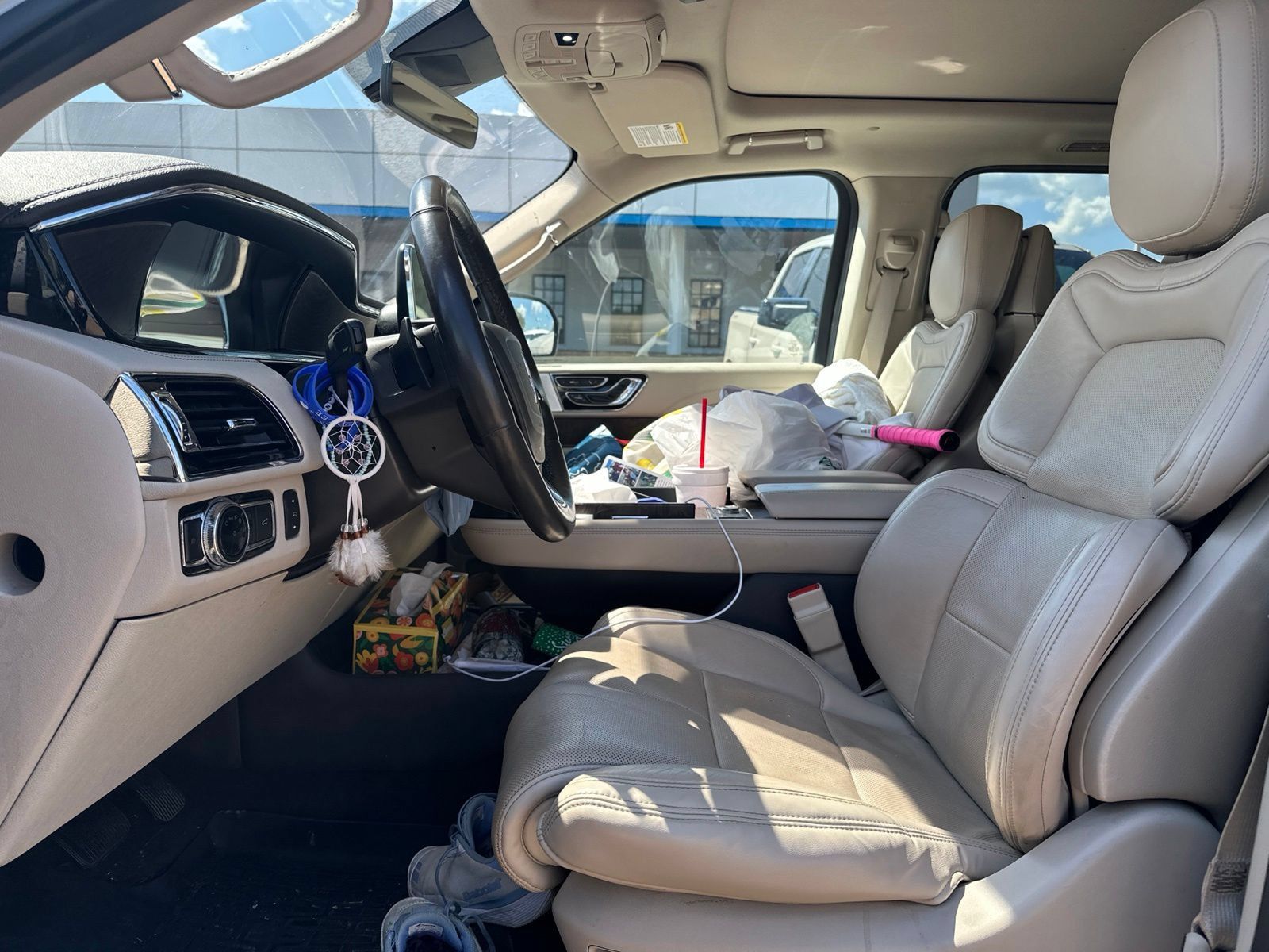 Used 2020 Lincoln Navigator Reserve w/ Luxury Package RWD image 14