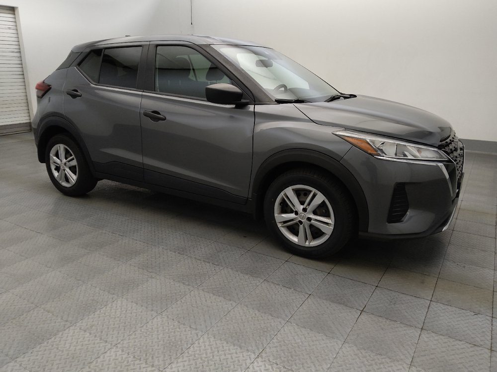 Used 2024 Nissan Kicks S FWD image 11