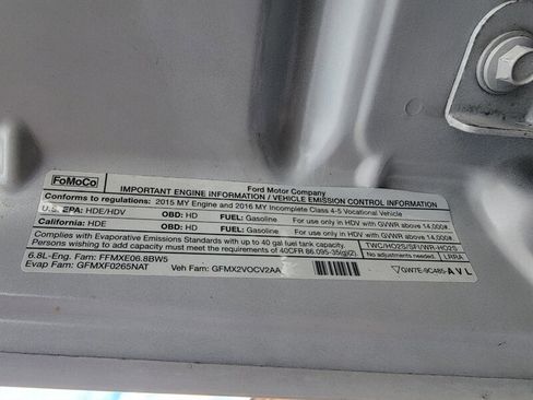 Used 2016 Ford F550 2WD Regular Cab Super Duty image 33