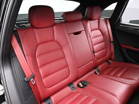 Certified 2023 Porsche Macan GTS AWD/4WD image 27