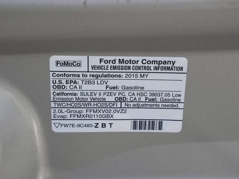 Used 2015 Ford Focus SE FWD image 31