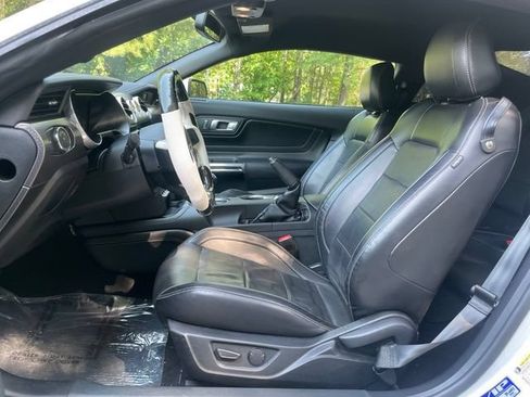 Used 2020 Ford Mustang GT Premium w/ GT Performance Package RWD image 14