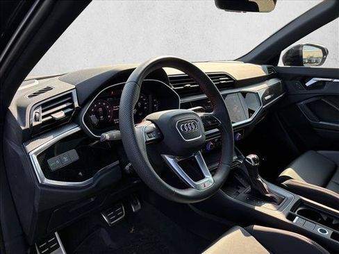 Used 2025 Audi Q3 2.0T Premium Plus AWD/4WD image 10