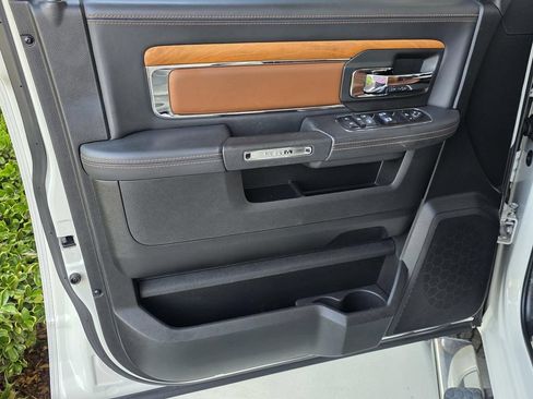 Used 2017 RAM 1500 Laramie Longhorn AWD/4WD image 32