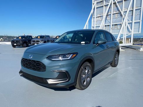 New 2026 Honda HR-V LX image 7