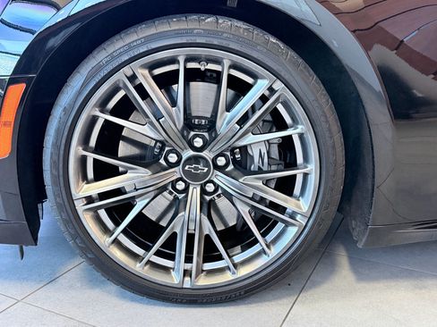 Used 2023 Chevrolet Camaro ZL1 RWD image 28