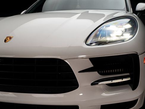 Used 2021 Porsche Macan S AWD/4WD image 4