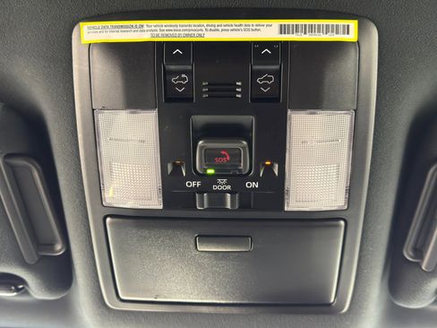 Used 2023 Lexus GX 460 Premium image 34