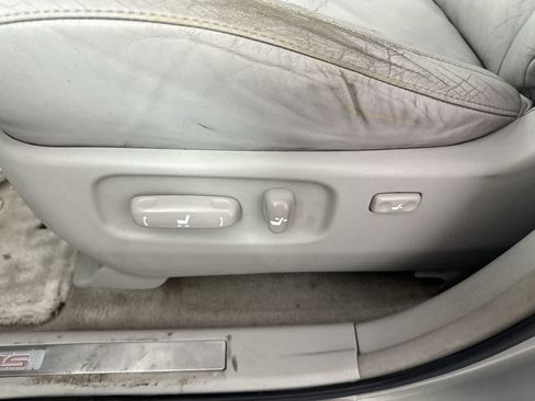 Used 2004 Lexus RX 330 AWD image 12