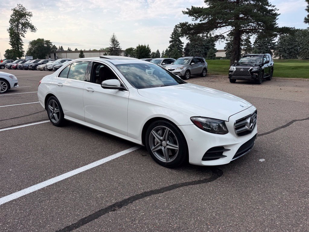 Used 2017 Mercedes-Benz E 300 4MATIC image 6