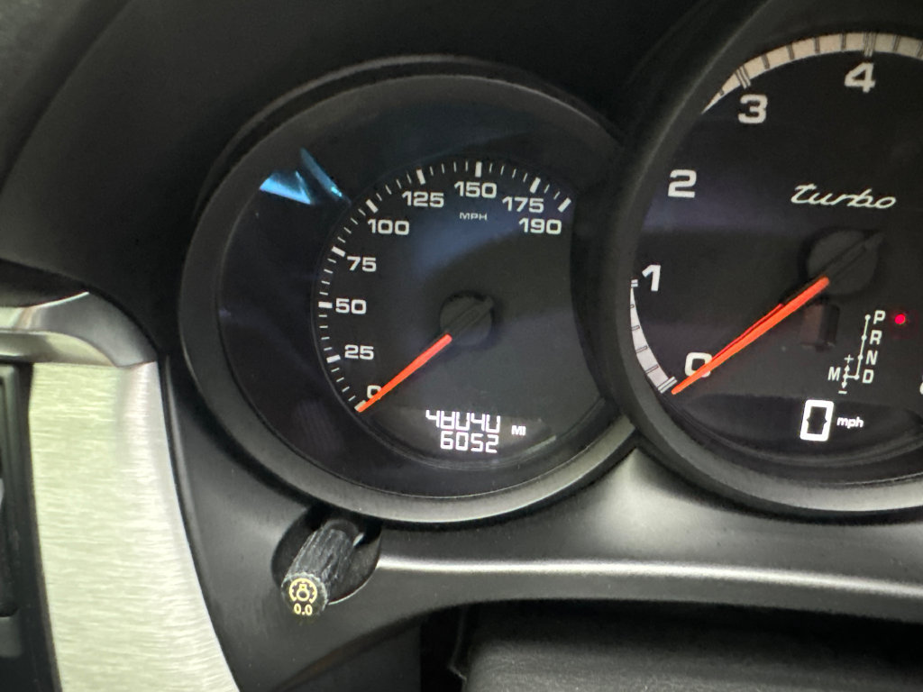 Used 2020 Porsche Macan Turbo AWD/4WD image 61