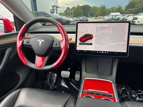 Used 2022 Tesla Model Y Performance AWD/4WD image 14