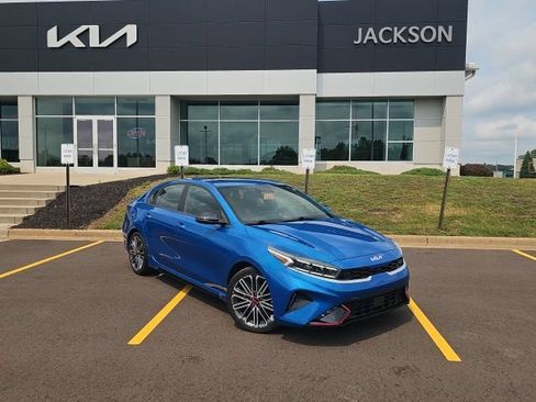 Used 2023 Kia Forte GT w/ GT2 Package FWD image 1