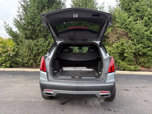 Certified 2024 Cadillac XT5 Premium Luxury w/ LPO, Floor Liner Package AWD/4WD image 6