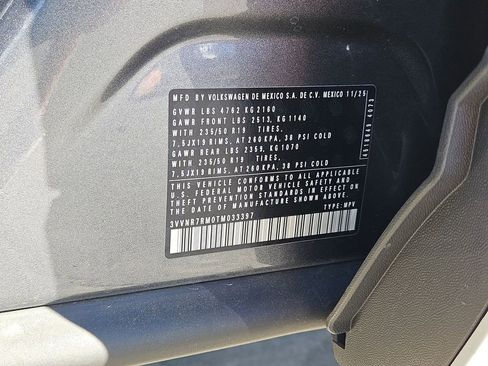 New 2026 Volkswagen Tiguan SE FWD image 24