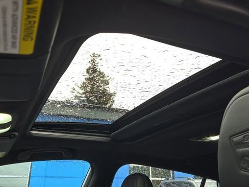 Used 2024 Subaru Crosstrek 2.5i Wilderness image 17