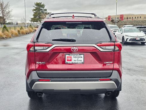 New 2025 Toyota RAV4 Limited image 4
