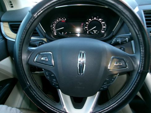 Used 2015 Lincoln MKC AWD w/ Equipment Group 101A Select image 22