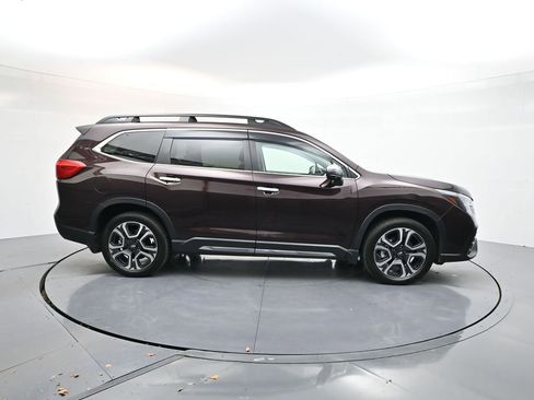 Used 2023 Subaru Ascent Touring image 8