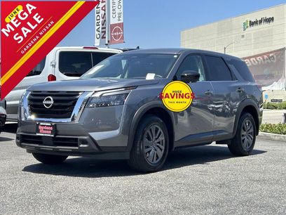 Certified 2025 Nissan Pathfinder S