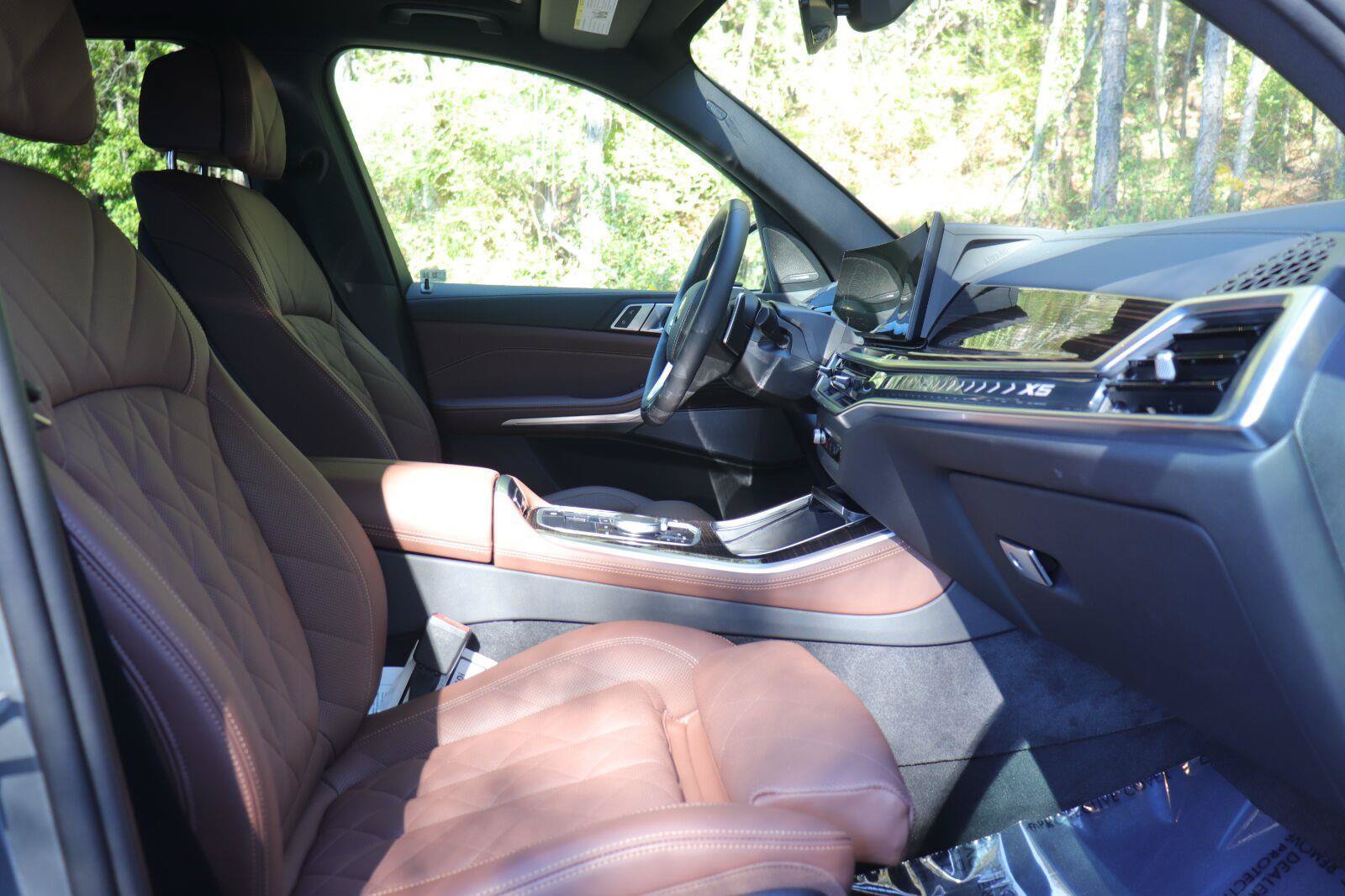 Used 2026 BMW X5 sDrive40i w/ Climate Comfort Package RWD image 19
