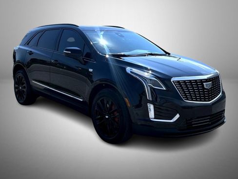 Used 2024 Cadillac XT5 Sportv w/ Technology Package AWD/4WD image 3