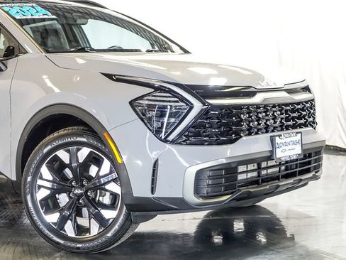 Used 2024 Kia Sportage X-Line w/ X-Line Premium Package image 3