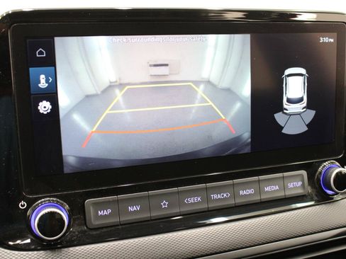 Used 2023 Hyundai Kona Limited AWD/4WD image 58