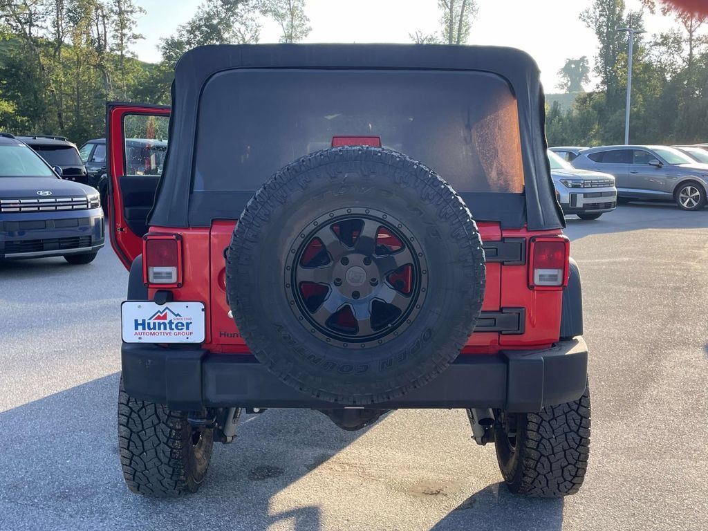 Used 2018 Jeep Wrangler Unlimited Sport S AWD/4WD image 24