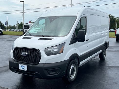 New 2025 Ford Transit 250 148 Medium Roof image 9