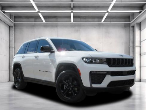 New 2026 Jeep Grand Cherokee Limited w/ Limited Altitude Package image 1