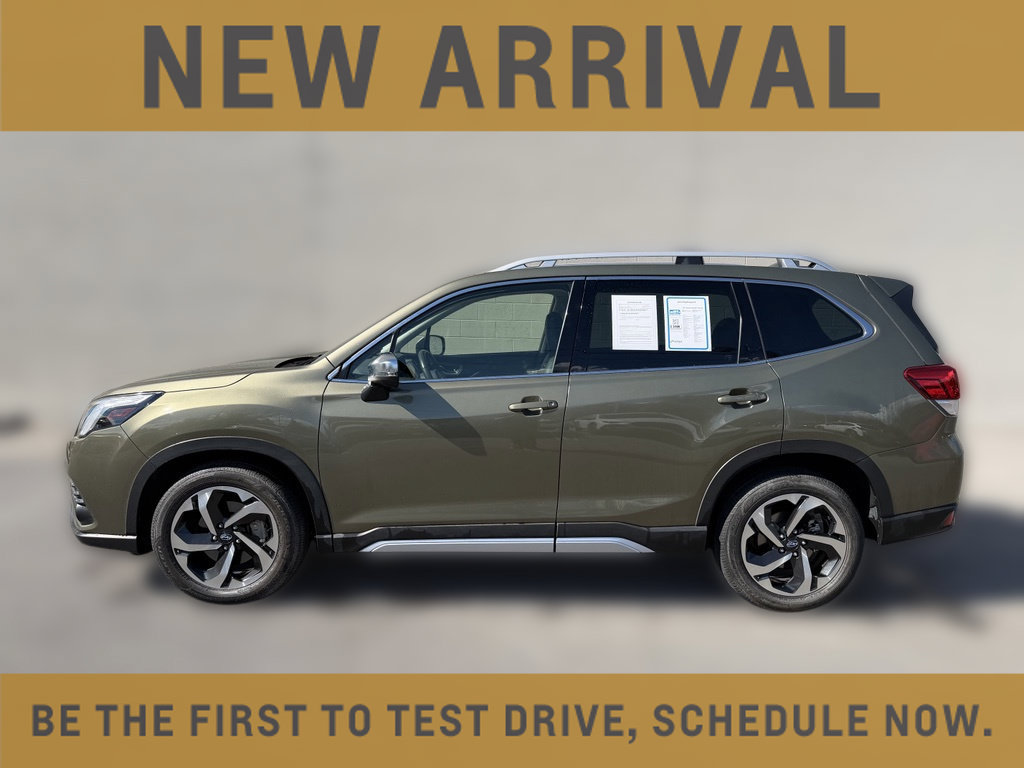 Used 2022 Subaru Forester Touring AWD/4WD image 2