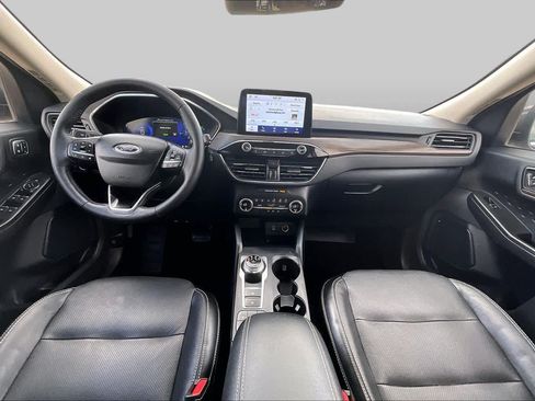 Used 2020 Ford Escape Titanium FWD image 15