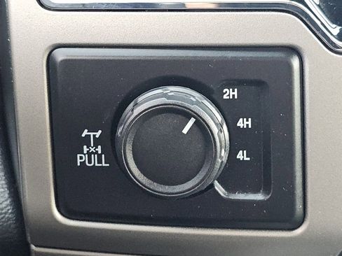 Used 2022 Ford F250 Lariat w/ Lariat Ultimate Package image 9