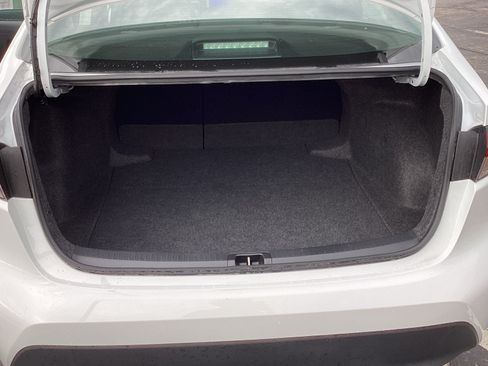 Certified 2025 Toyota Corolla LE FWD image 14