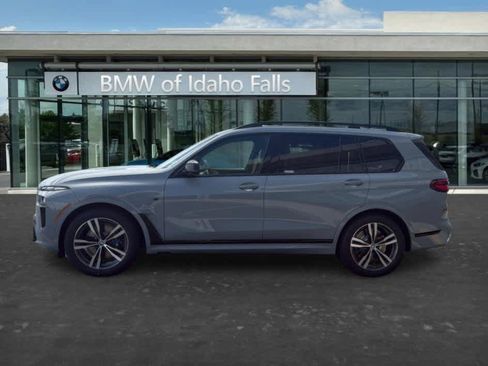 New 2026 BMW X7 M60i AWD/4WD image 4