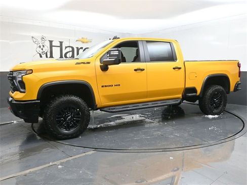 New 2026 Chevrolet Silverado 2500 ZR2 w/ LPO, Dark Essentials Package image 10