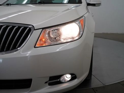 Used 2013 Buick LaCrosse Leather w/ Entertainment Package FWD image 59