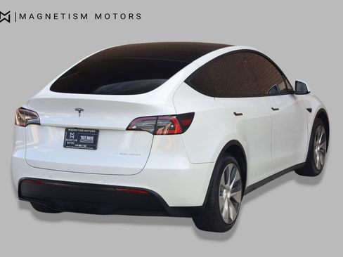 Used 2020 Tesla Model Y Long Range AWD/4WD image 9