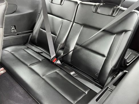 Used 2020 Ford Explorer ST w/ ST Street Pack image 19