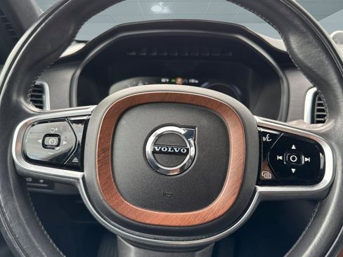 Used 2017 Volvo XC90 T8 Excellence image 16